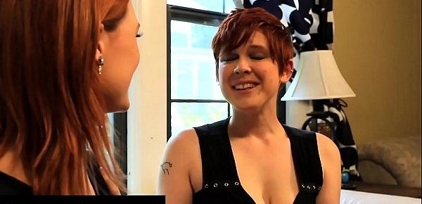  PAWG Siri Pornstar Sucks Muff With Redhead Lili Cade!